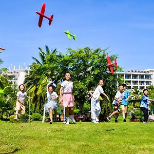 LooHoo Fun Deluxe Room Chuyi Wutai Restaurant one time Signature White Pepper Pork Tripe Wenchang Chicken Unlimited kids' play children from 5 to 12 years old